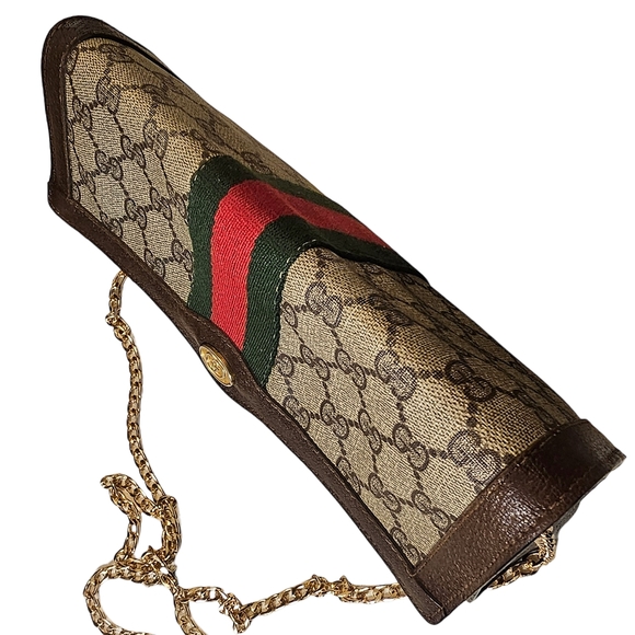 VINTAGE GUCCI CLUTCH - Picture 4 of 12